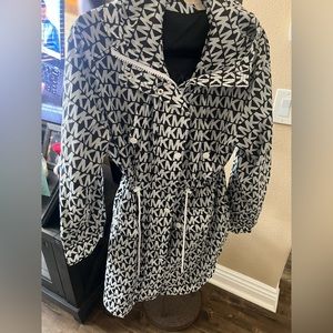Michael Kors Light windbreaker style Jacket Medium